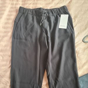 Lululemon On the Fly Joggers - Travelwoven